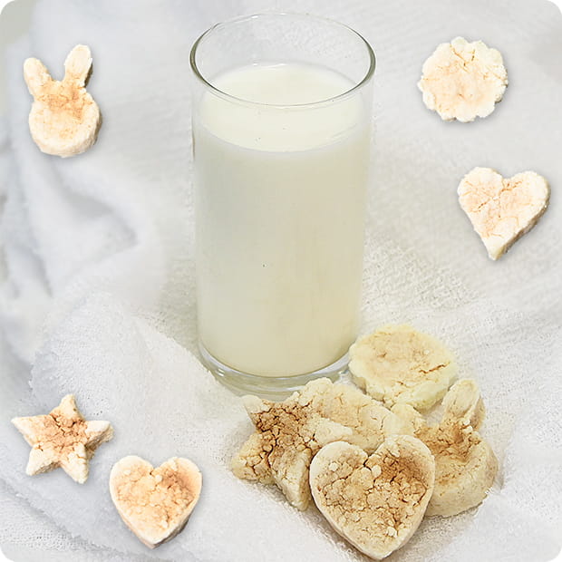 牛乳からプラスチックを作ってみよう